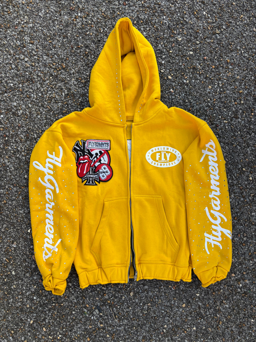 FLYGARMNTS WRLDWDE ZIP UP