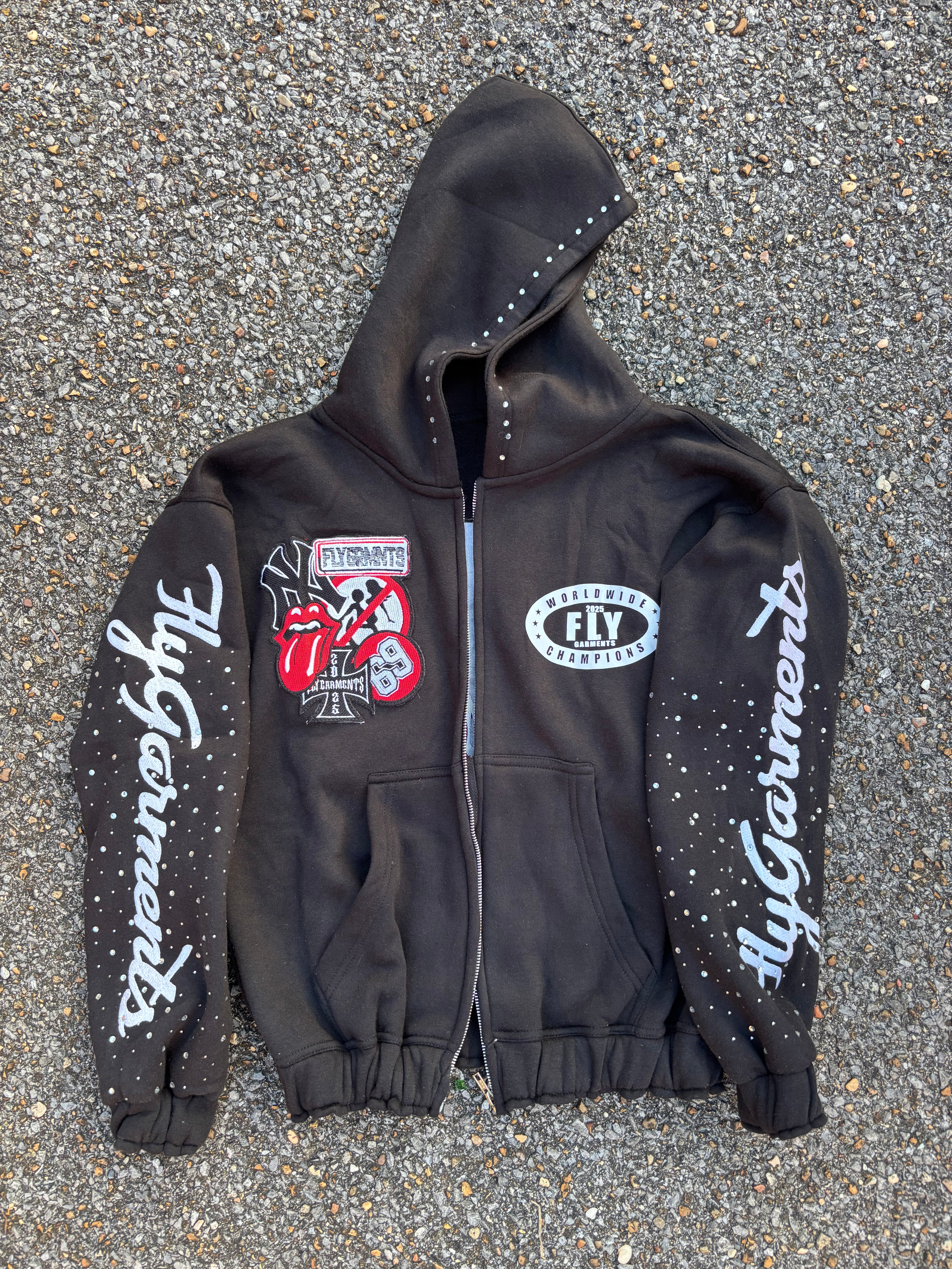 FLYGARMNTS WRLDWDE ZIP UP